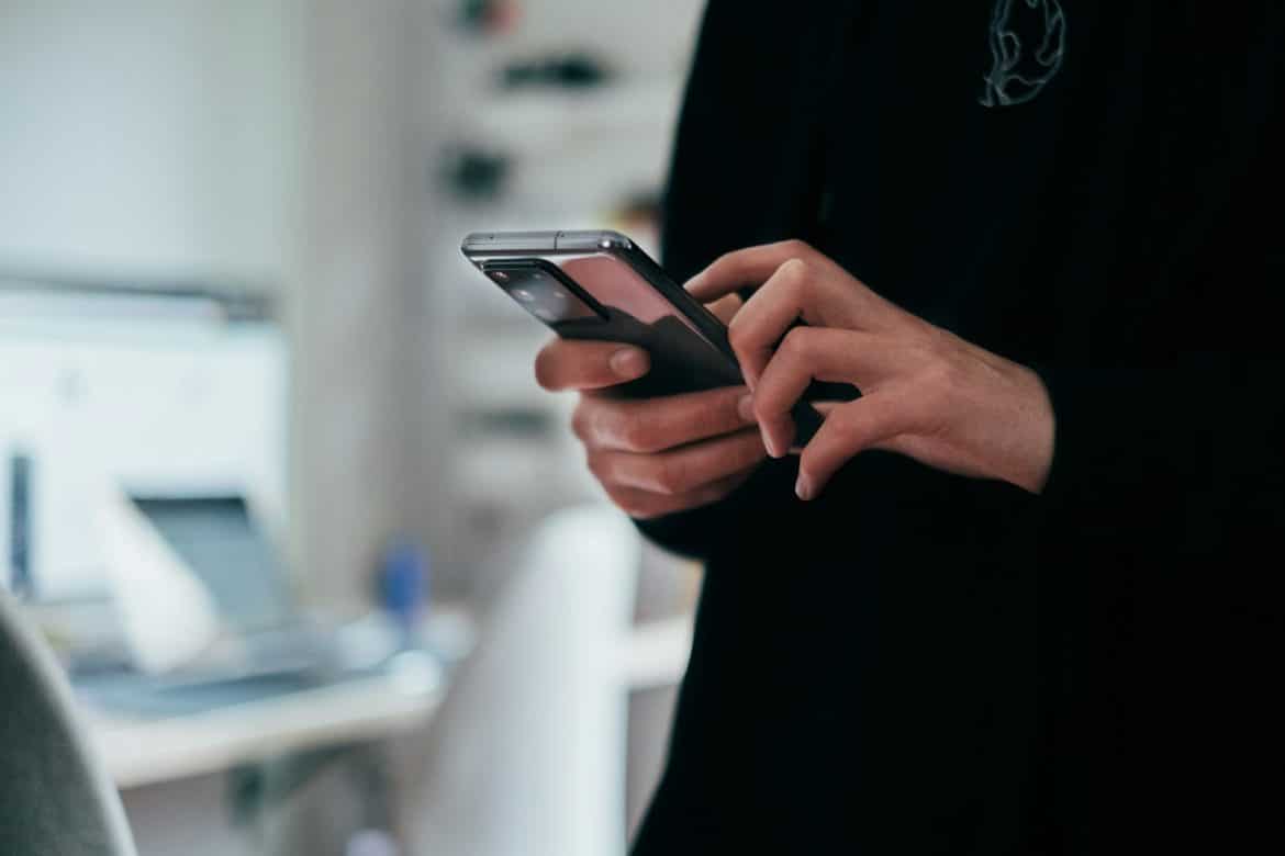Joueurs canadiens : comment retirer vos gains de casinos en ligne et gérer vos finances ?