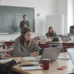 Lyc&eacute;e connect&eacute; : quelles fonctionnalit&eacute;s pour les &eacute;l&egrave;ves et les enseignants